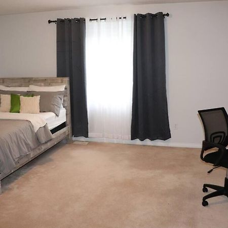 Entire 4 Bed Room Detached Residential Home Ajax Esterno foto