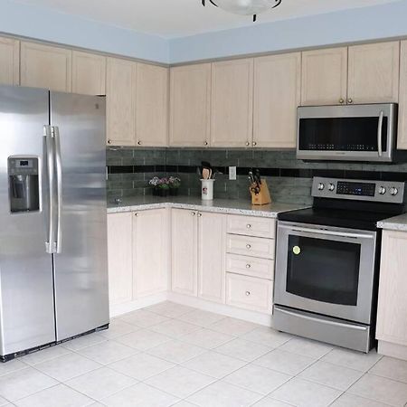 Entire 4 Bed Room Detached Residential Home Ajax Esterno foto