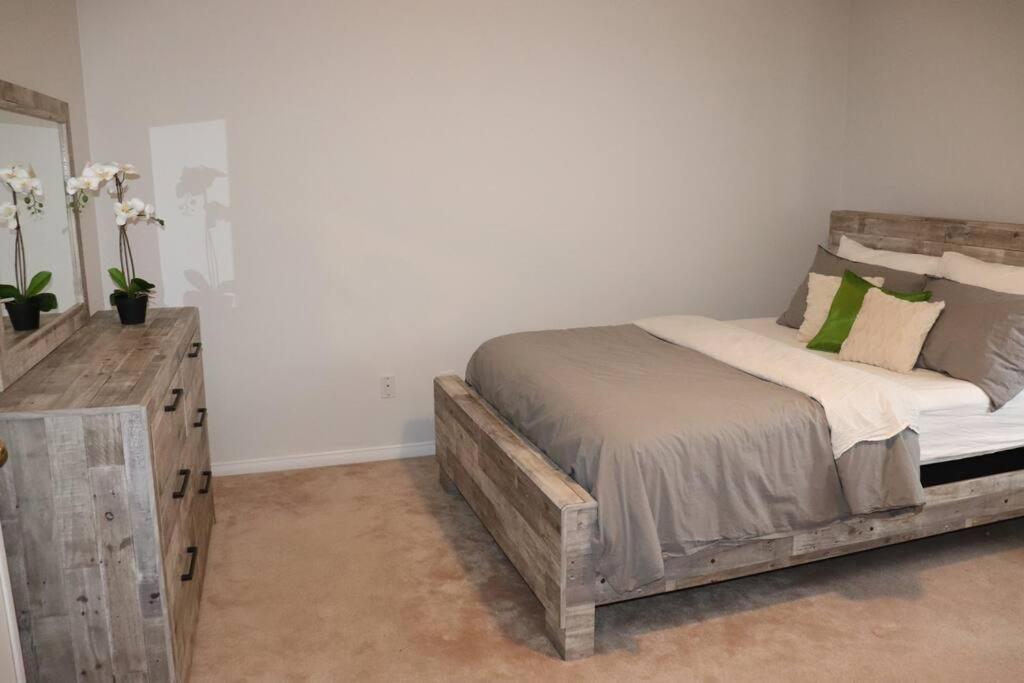 Entire 4 Bed Room Detached Residential Home Ajax Esterno foto