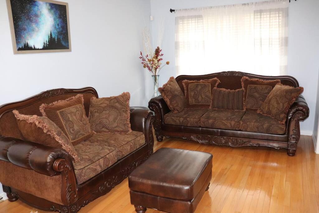 Entire 4 Bed Room Detached Residential Home Ajax Esterno foto